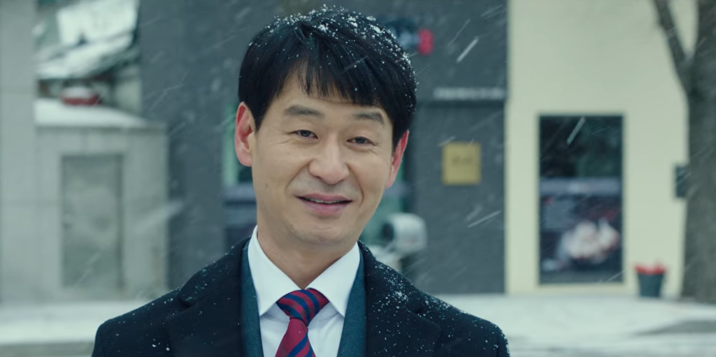 Our last glimpse of Prosecutor Jin in the snow - looking slightly worried. Law School Episode 16.
