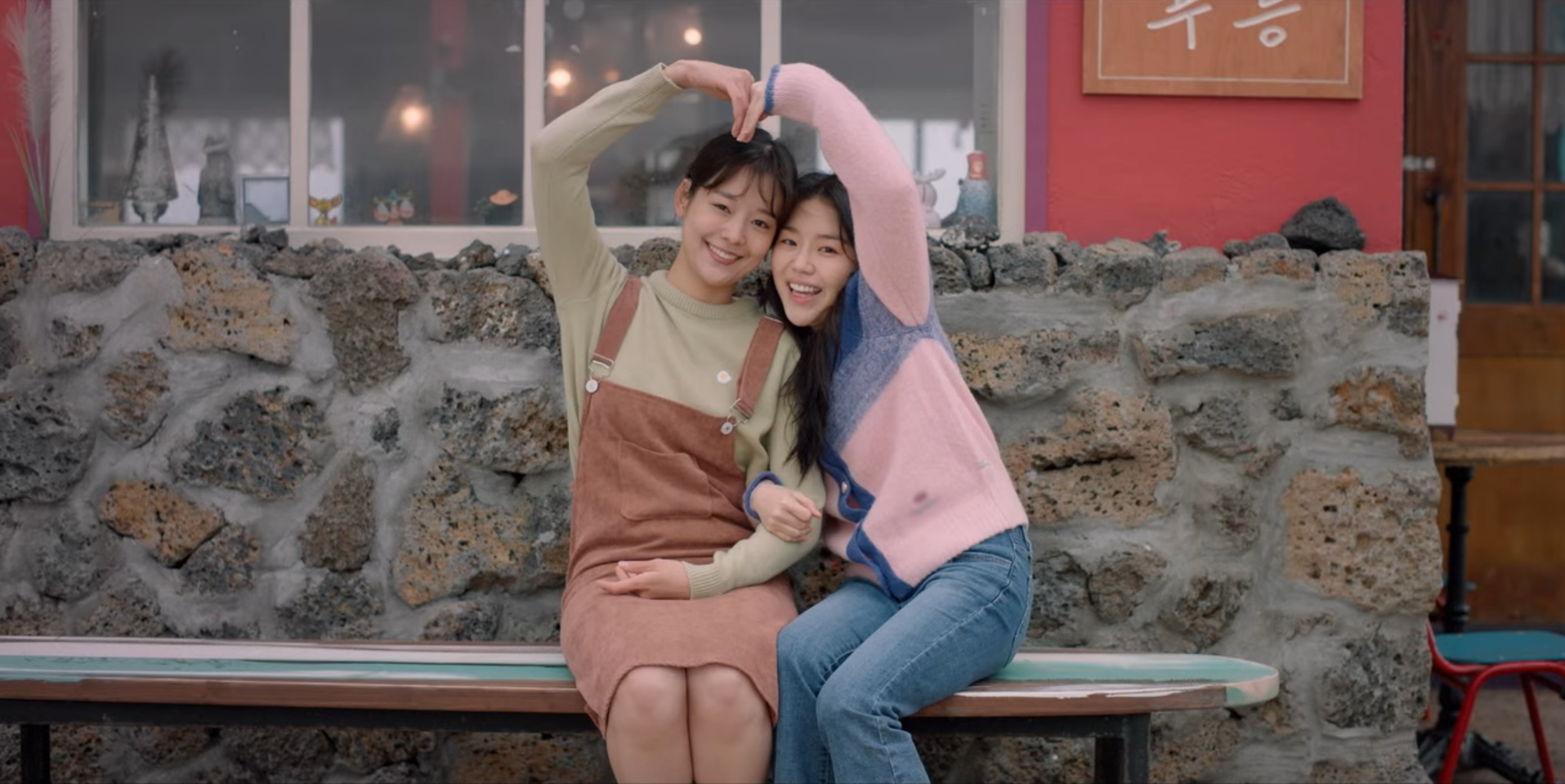 Gift Ideas for Kdrama and Kpop Fans