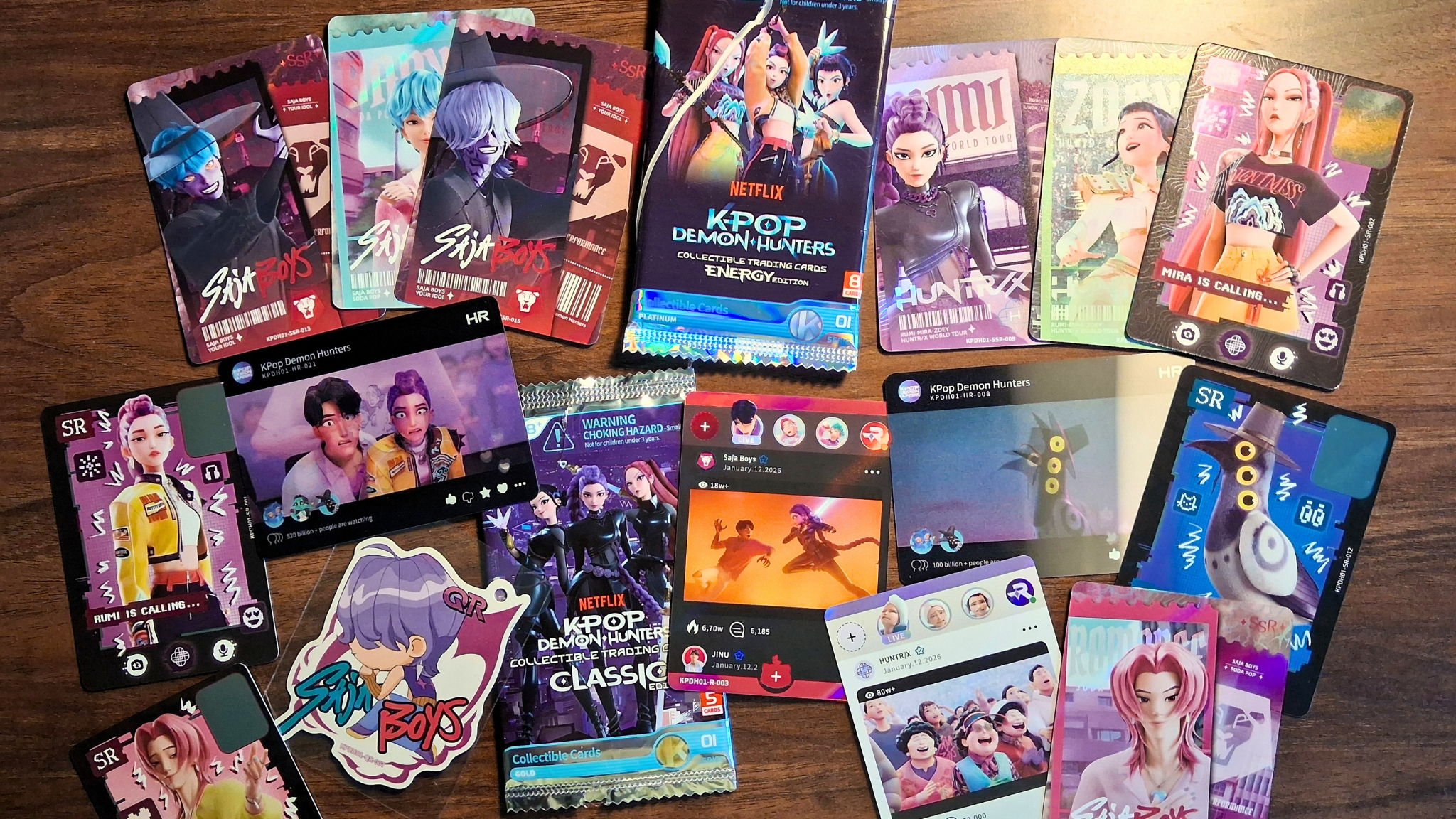 Kayou K-Pop: Demon Hunters Collectible Trading Cards Review (Classic vs Energy Edition)